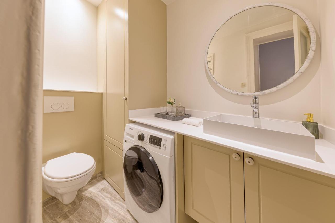 Appartement Dans L'Hypercentre Brussel Eksteriør bilde